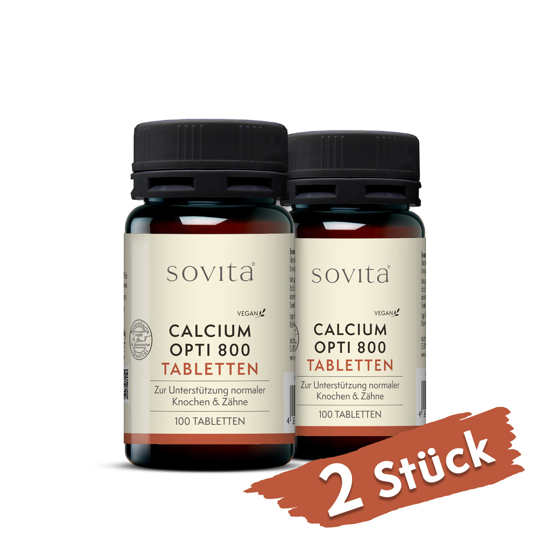Zwei Dosen Sovita Calcium Opti 800 Tabletten aus Kunststoff nebeneinander mit dem Hinweis „2 Stück“.