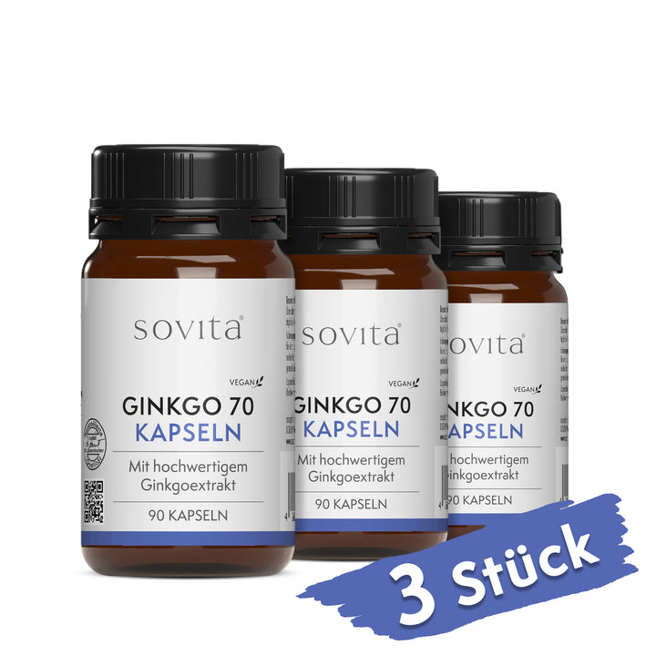 Drei Dosen sovita Ginkgo 70 Kapseln gleichmäßig angeordnet auf weißem Hintergrund, mit drei beigen Kapseln rechts und rotem Hinweis „3 Stück“