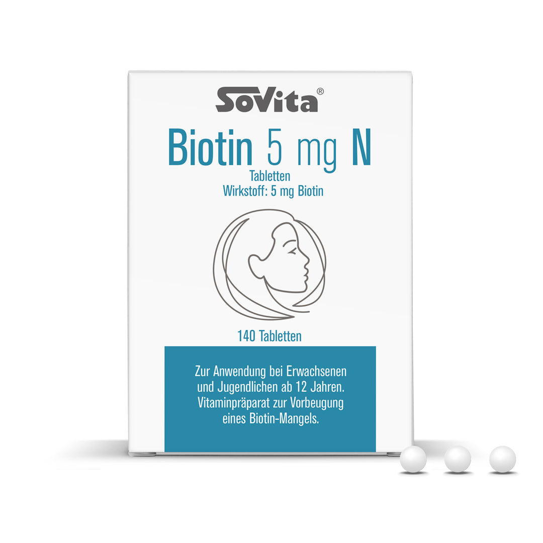 Produktabbildung der Sovita Biotin 5 mg N Tabletten mit 140 Tabletten, inklusive drei Tabletten im Vordergrund.